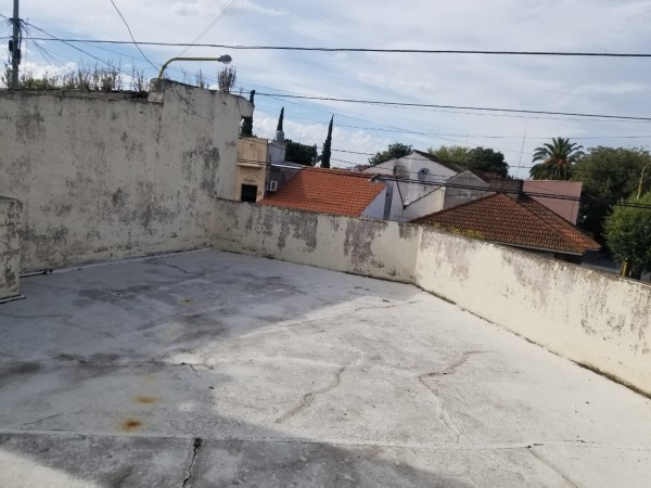 CASA 4 AMBIENTES VENTA TRES ARROYOS CENTRICA