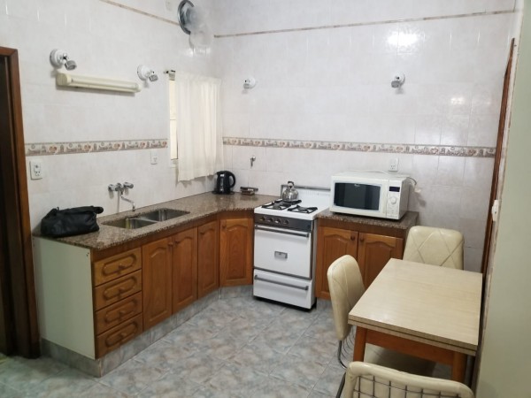 CASA 4 AMBIENTES VENTA TRES ARROYOS CENTRICA