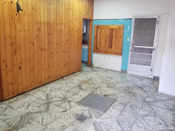 CASA 4 AMBIENTES VENTA TRES ARROYOS CENTRICA
