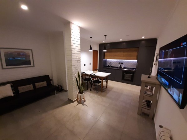 CASA PH 3 AMBIENTES CON PATIO ZONA GUEMES Y CERCA DE LA PLAYA