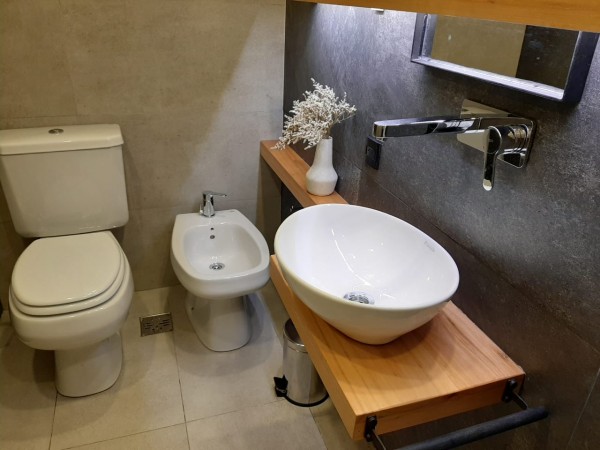 CASA PH 3 AMBIENTES CON PATIO ZONA GUEMES Y CERCA DE LA PLAYA