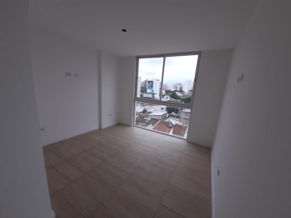 DEPARTAMENTO 3 AMBIENTES  CON COCHERA ZONA PLAZA PERALTA RAMOS MUY LUMINOSO