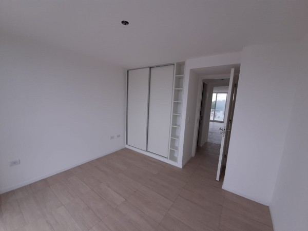 DEPARTAMENTO 3 AMBIENTES  CON COCHERA ZONA PLAZA PERALTA RAMOS MUY LUMINOSO