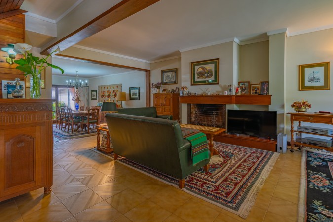 Venta increible casa de 5 ambientes mas departamento de 2 ambientes