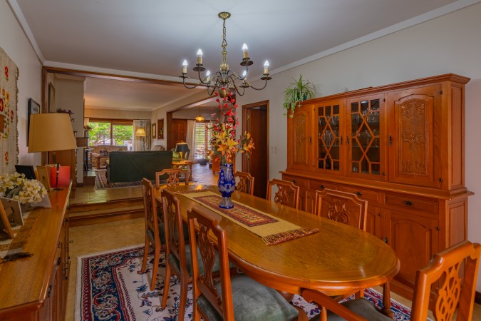 Venta increible casa de 5 ambientes mas departamento de 2 ambientes