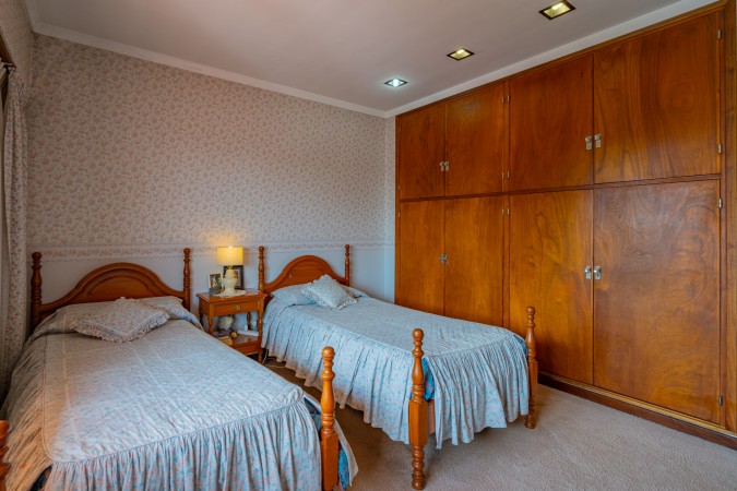 Venta increible casa de 5 ambientes mas departamento de 2 ambientes