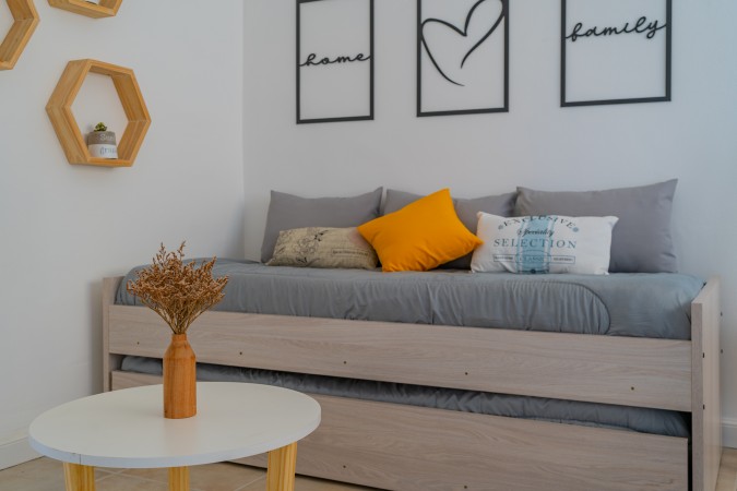 DEPARTAMENTO ZONA VARESE / VISTA LATERAL A VARESE