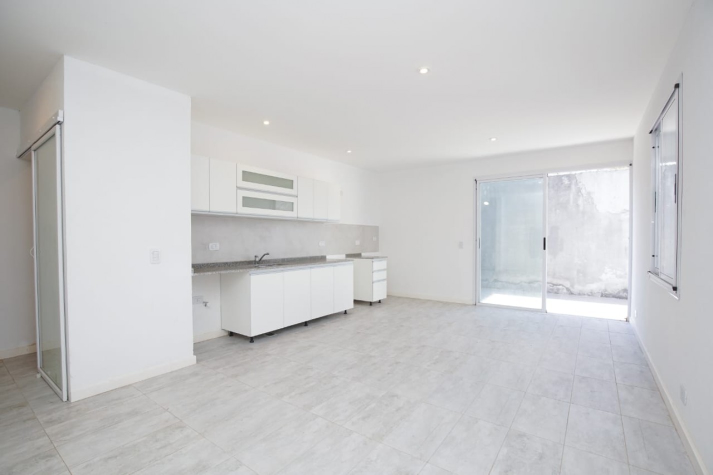 DUPLEX 3 AMBIENTES A ESTRENAR GBA NORTE PILAR 2 COCHERAS