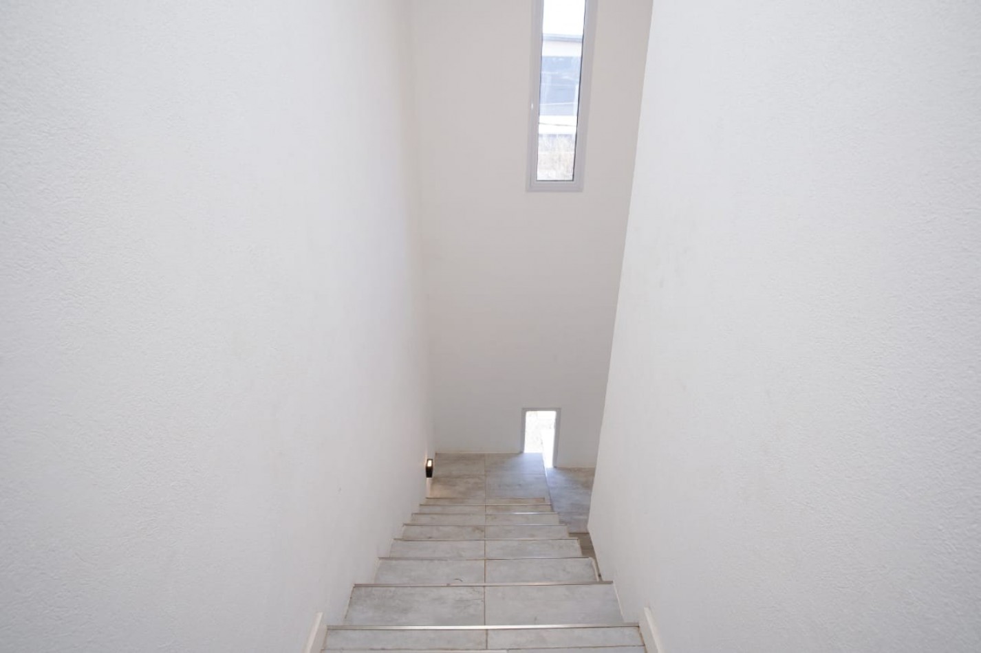 DUPLEX 3 AMBIENTES A ESTRENAR GBA NORTE PILAR 2 COCHERAS