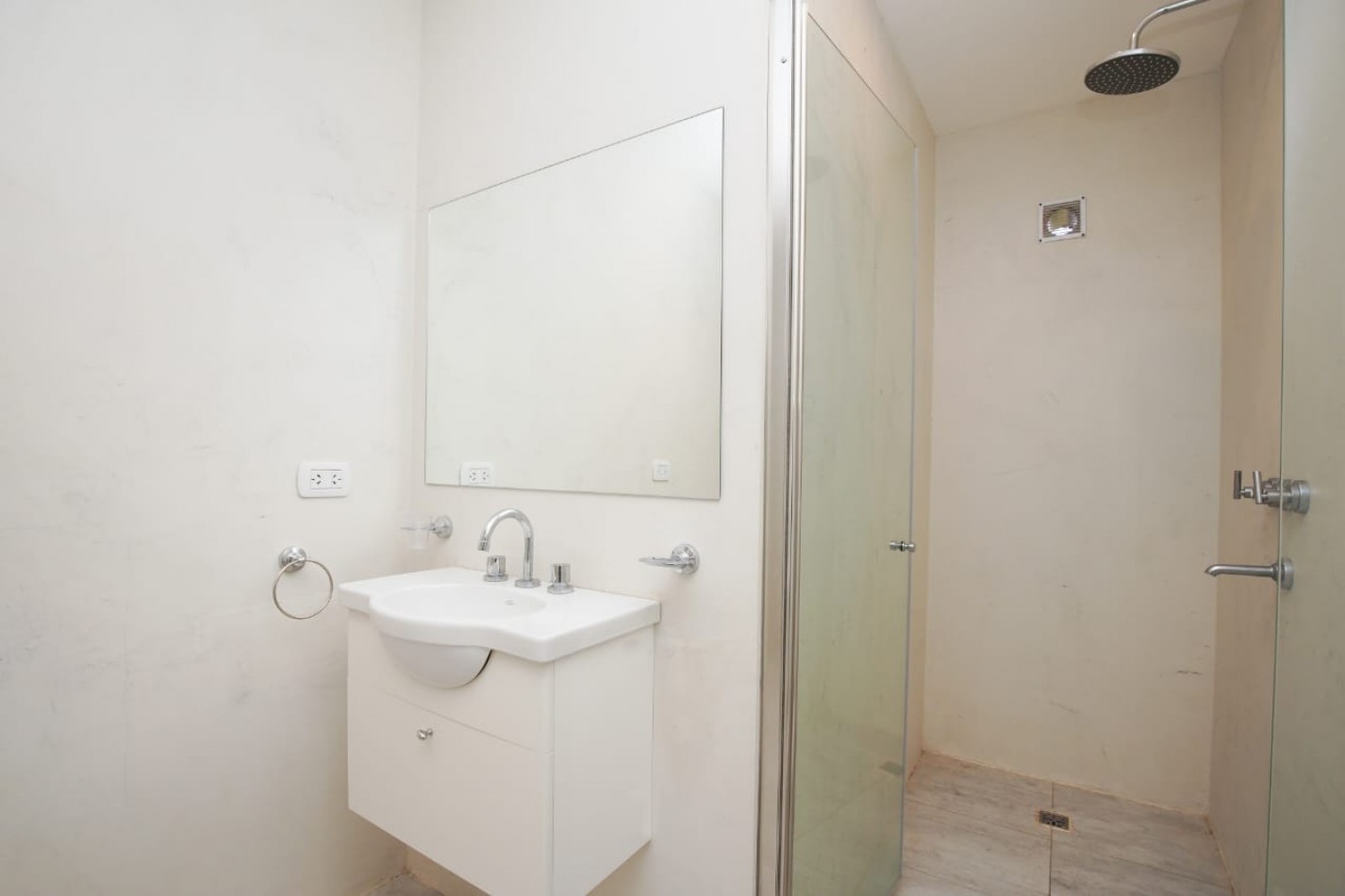 DUPLEX 3 AMBIENTES A ESTRENAR GBA NORTE PILAR 2 COCHERAS