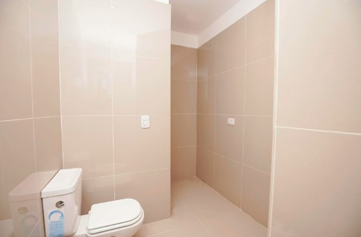 DUPLEX 3 AMBIENTES A ESTRENAR GBA NORTE PILAR 2 COCHERAS