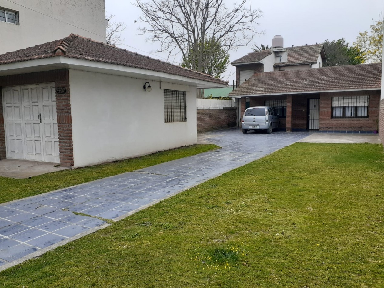 VENTA CASA 6 AMBIENTES -CAISAMAR -APTA 2 FAMILIAS-APTA CREDITO