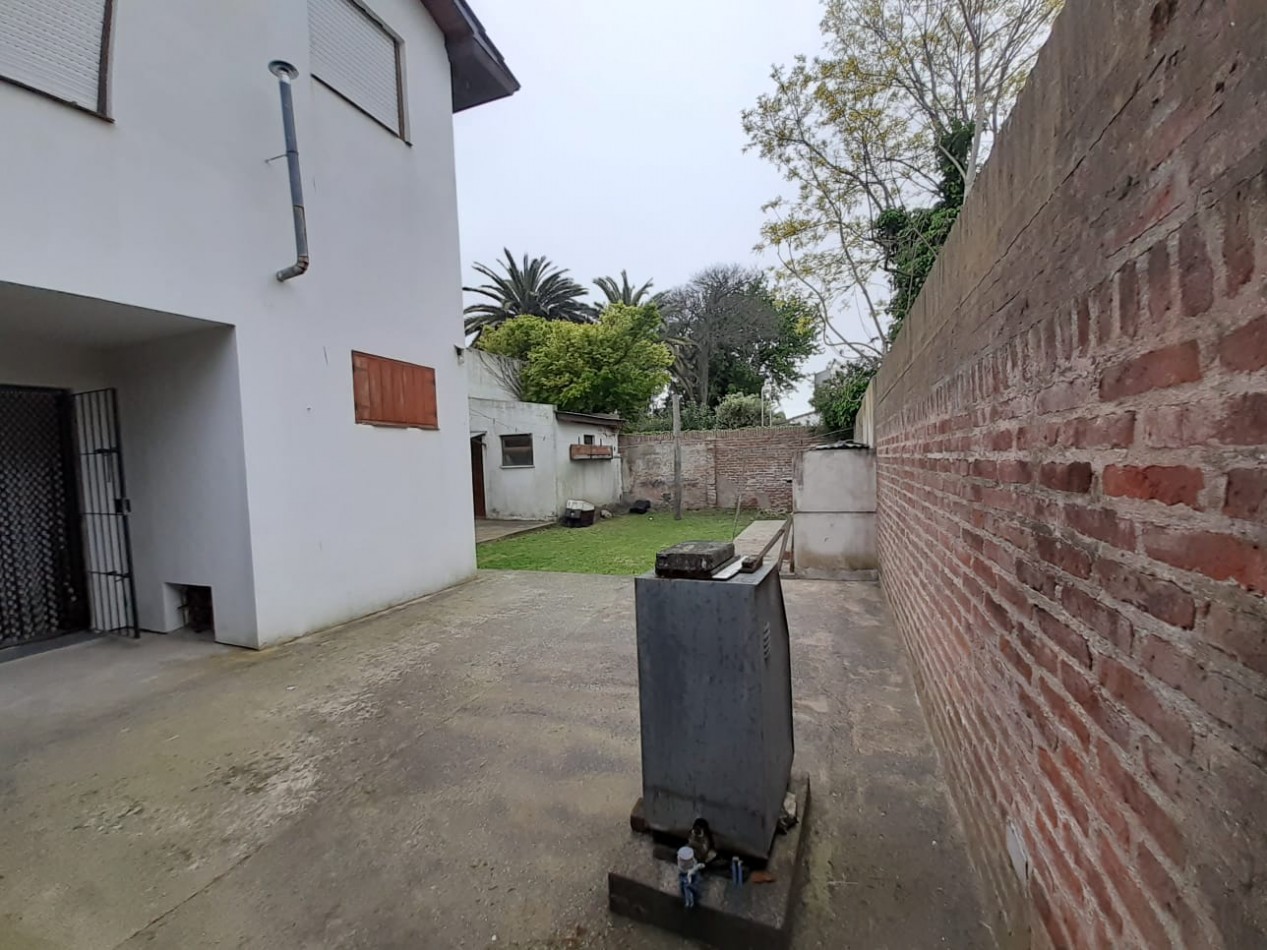 VENTA CASA 6 AMBIENTES -CAISAMAR -APTA 2 FAMILIAS-APTA CREDITO