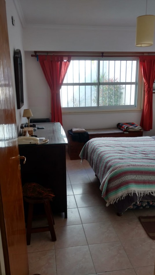 CASA 4 AMBIENTES , PUNTA MOGOTES A CUADRAS DEL MAR  APTA CREDITO