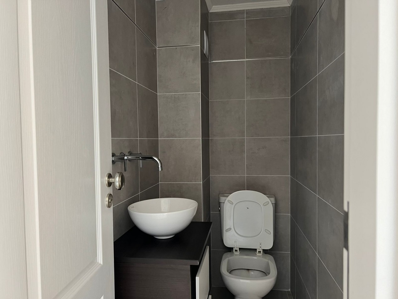 VENTA DEPARTAMENTO 2 AMBIENTES- BALCON Y VISTA AL MAR-  DAMAR 8 