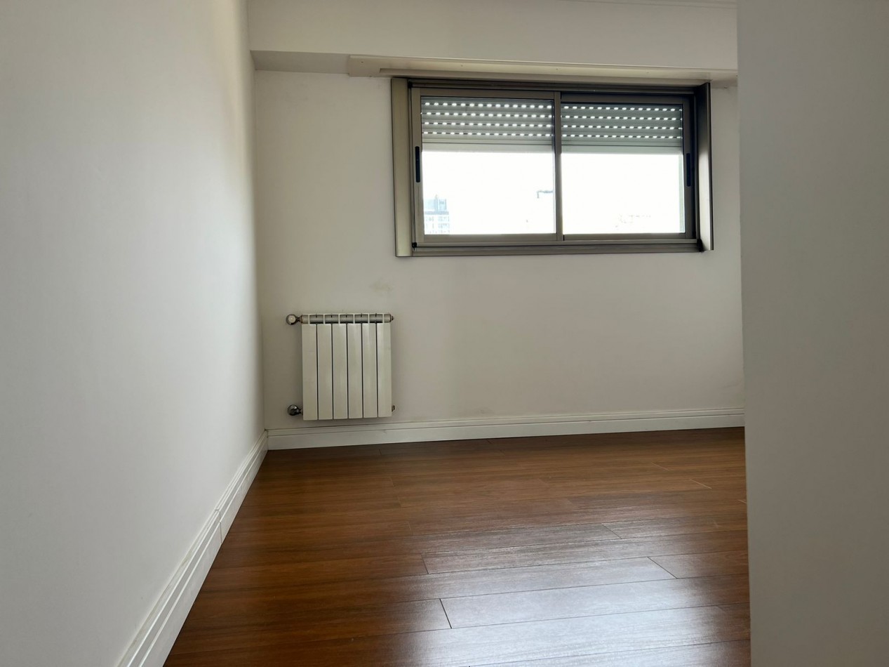 VENTA DEPARTAMENTO 2 AMBIENTES- BALCON Y VISTA AL MAR-  DAMAR 8 
