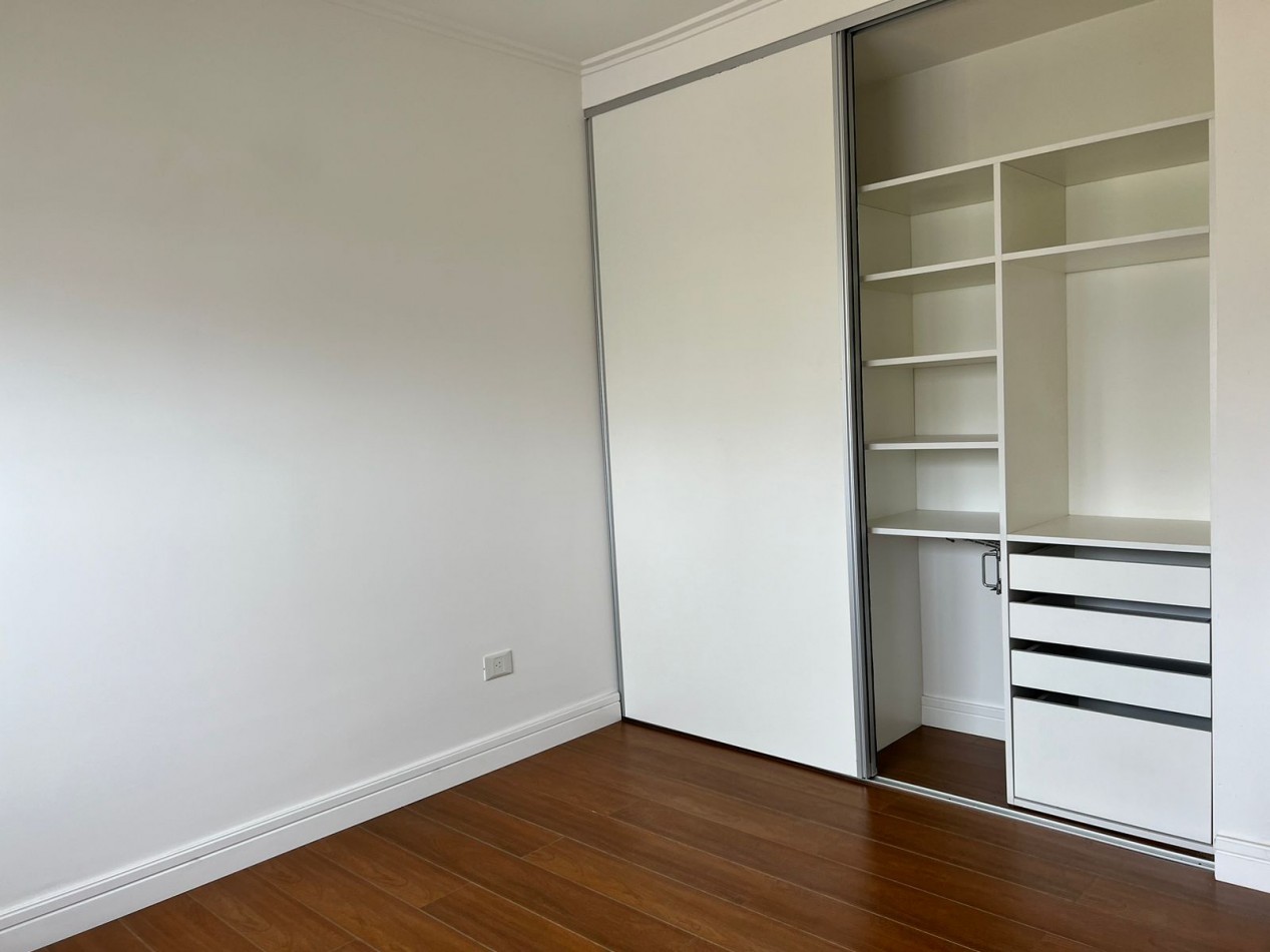 VENTA DEPARTAMENTO 2 AMBIENTES- BALCON Y VISTA AL MAR-  DAMAR 8 