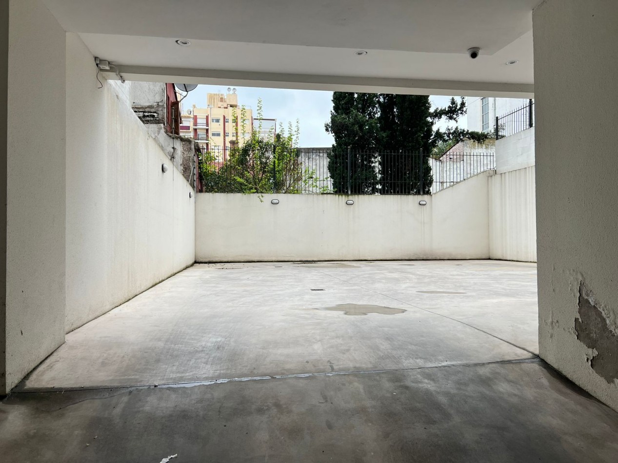 DEPARTAMENTOS DE 3 AMBIENTES C/ COCHERA - EDIFICIO DAMAR XI -