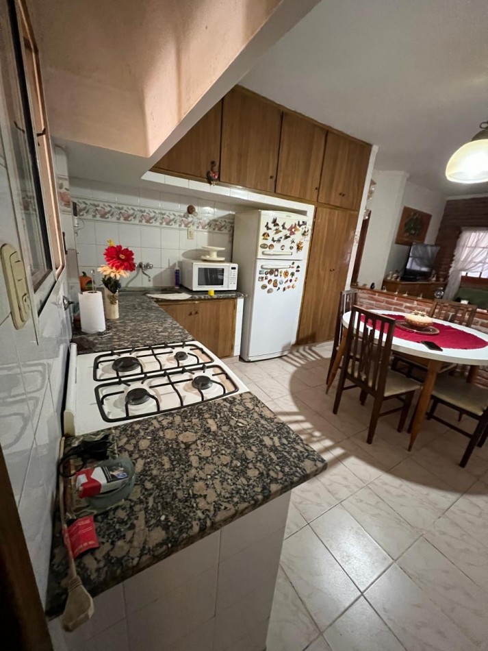 PH 4 AMBIENTES  AL FRENTE ZONA HPC