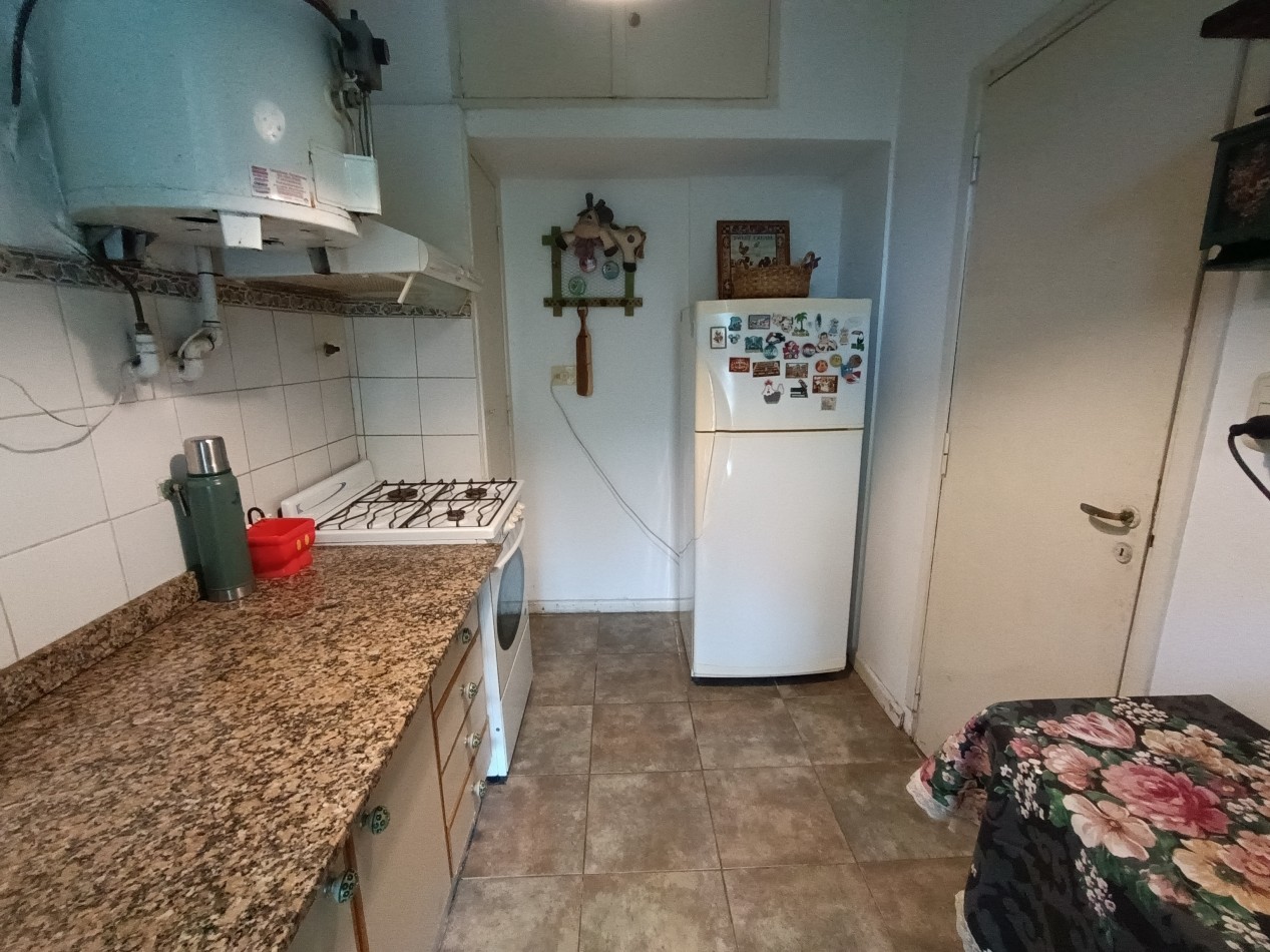 Venta casa 3 ambientes con dependencia y patio a tres cuadras del Mar Punta Mogotes