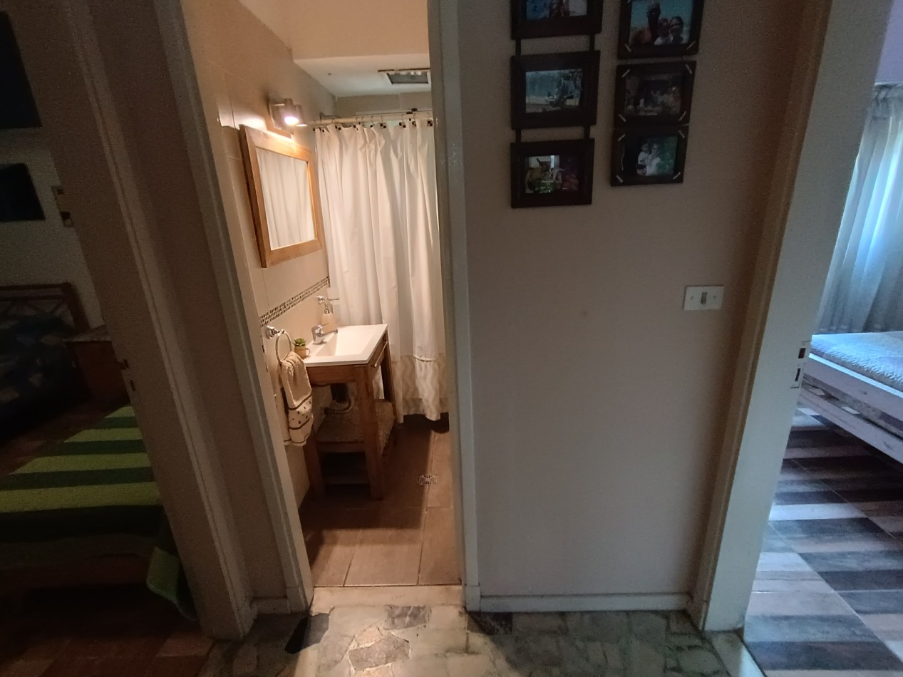 Venta casa 3 ambientes con dependencia y patio a tres cuadras del Mar Punta Mogotes