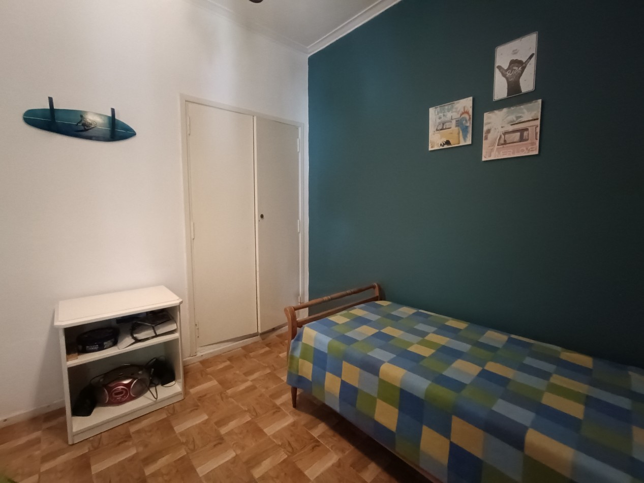 Venta casa 3 ambientes con dependencia y patio a tres cuadras del Mar Punta Mogotes