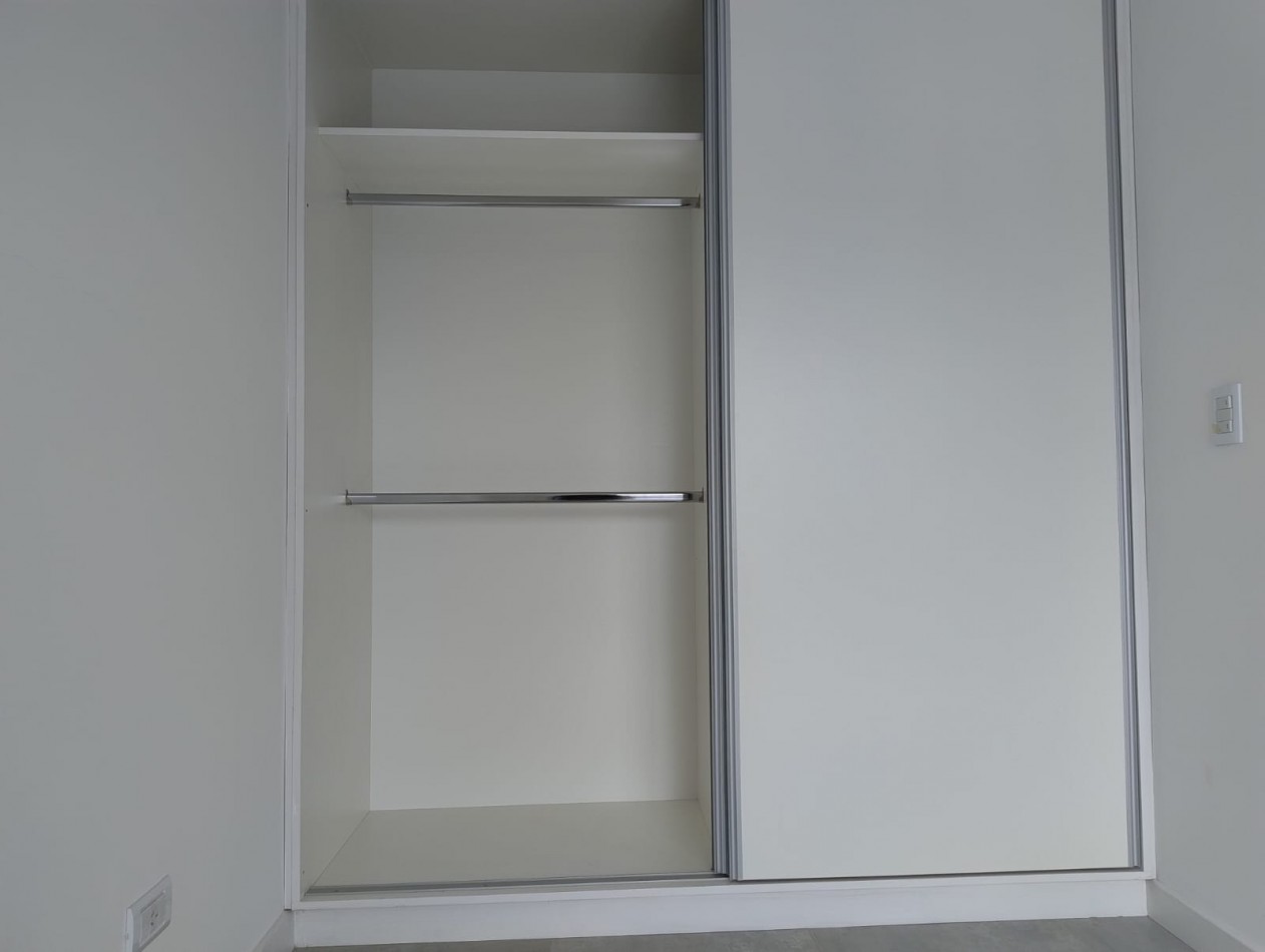 DEPARTAMENTO 2 AMB A ESTRENAR CON BALCON Y COCHERA 