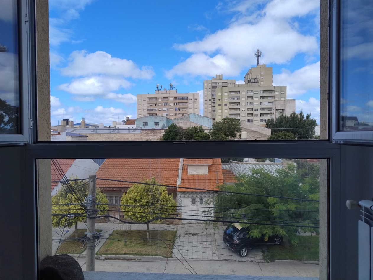 DEPARTAMENTO 2 AMB A ESTRENAR CON BALCON Y COCHERA 