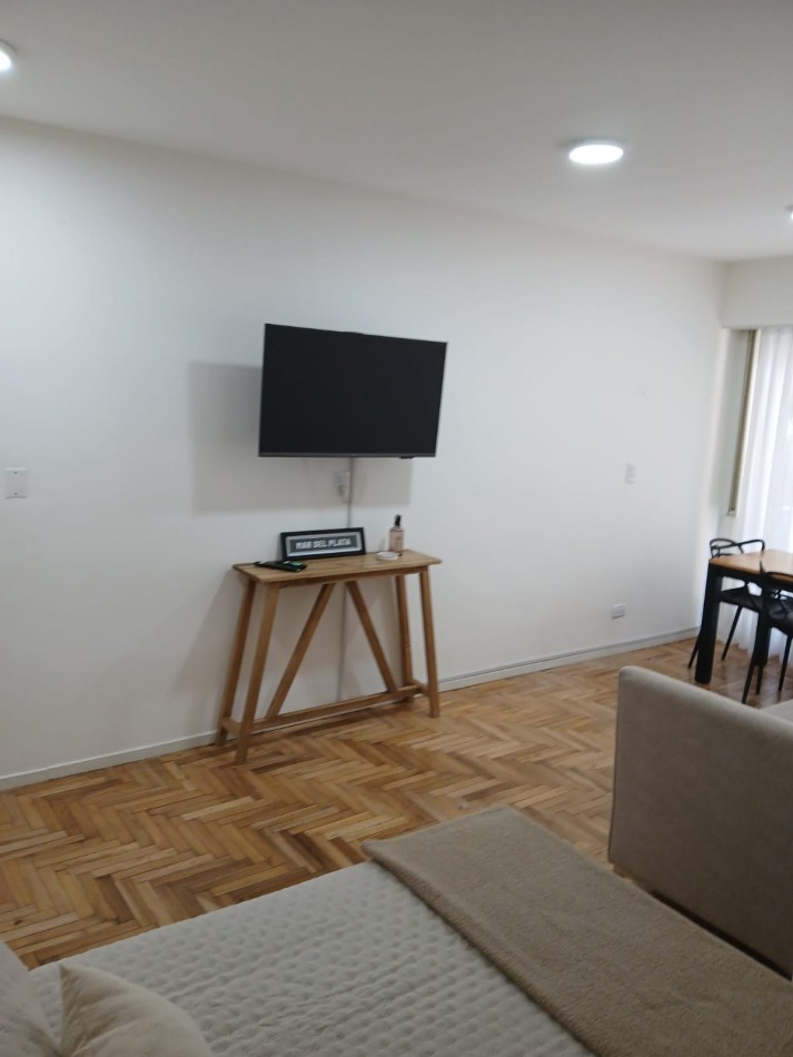 DEPARTAMENTO CON BALCON AL FRENTE- 29m2 - PLAZA COLON-APTO CREDITO