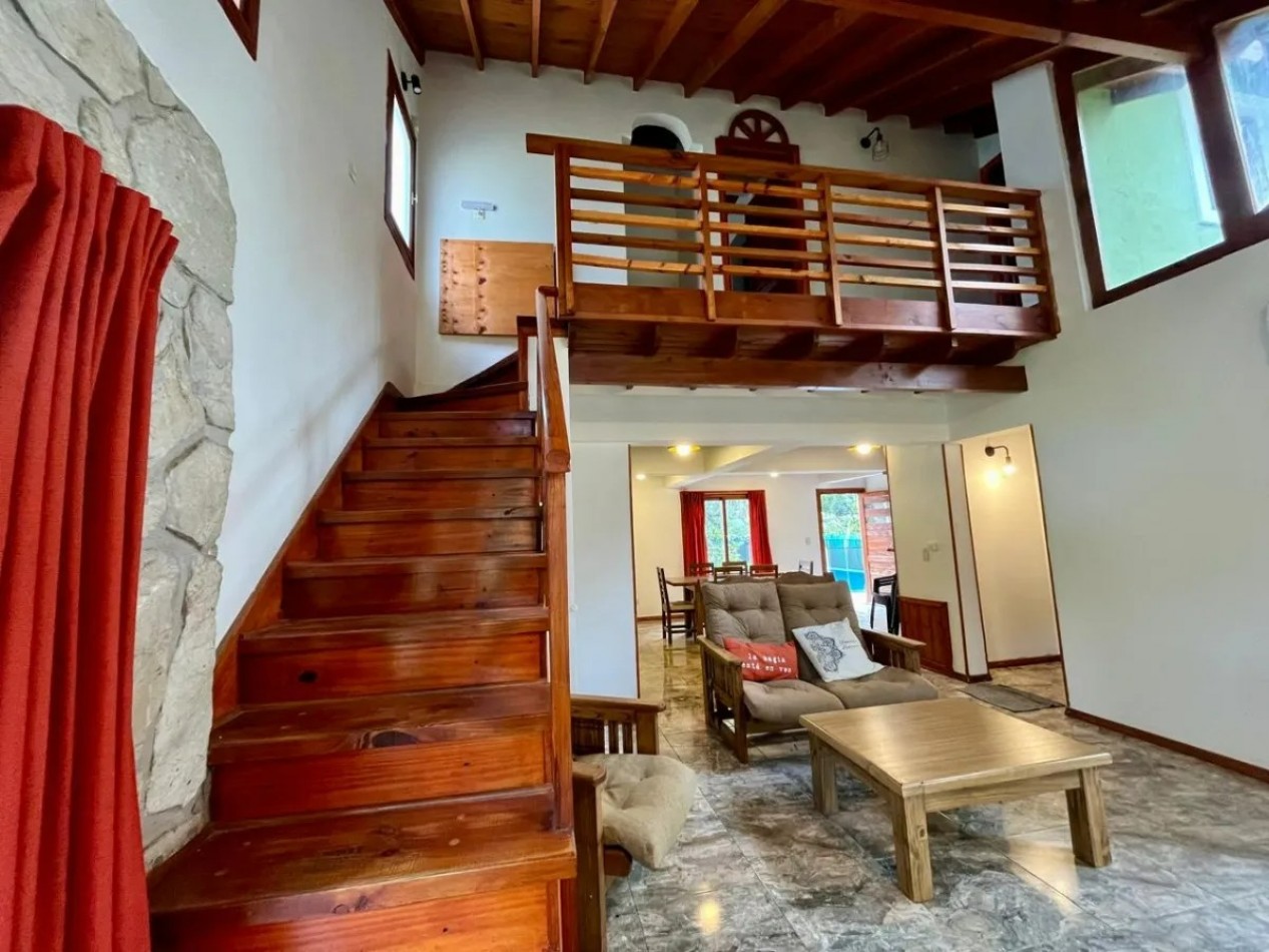 Casa 4 ambientes con pileta , Bosque Peralta Ramos 