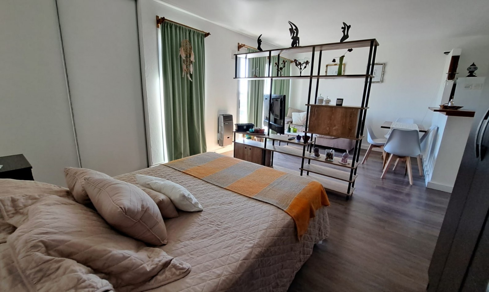 DEPARTAMENTO MONOAMBIENTO  CON BALCON ZONA HPC.