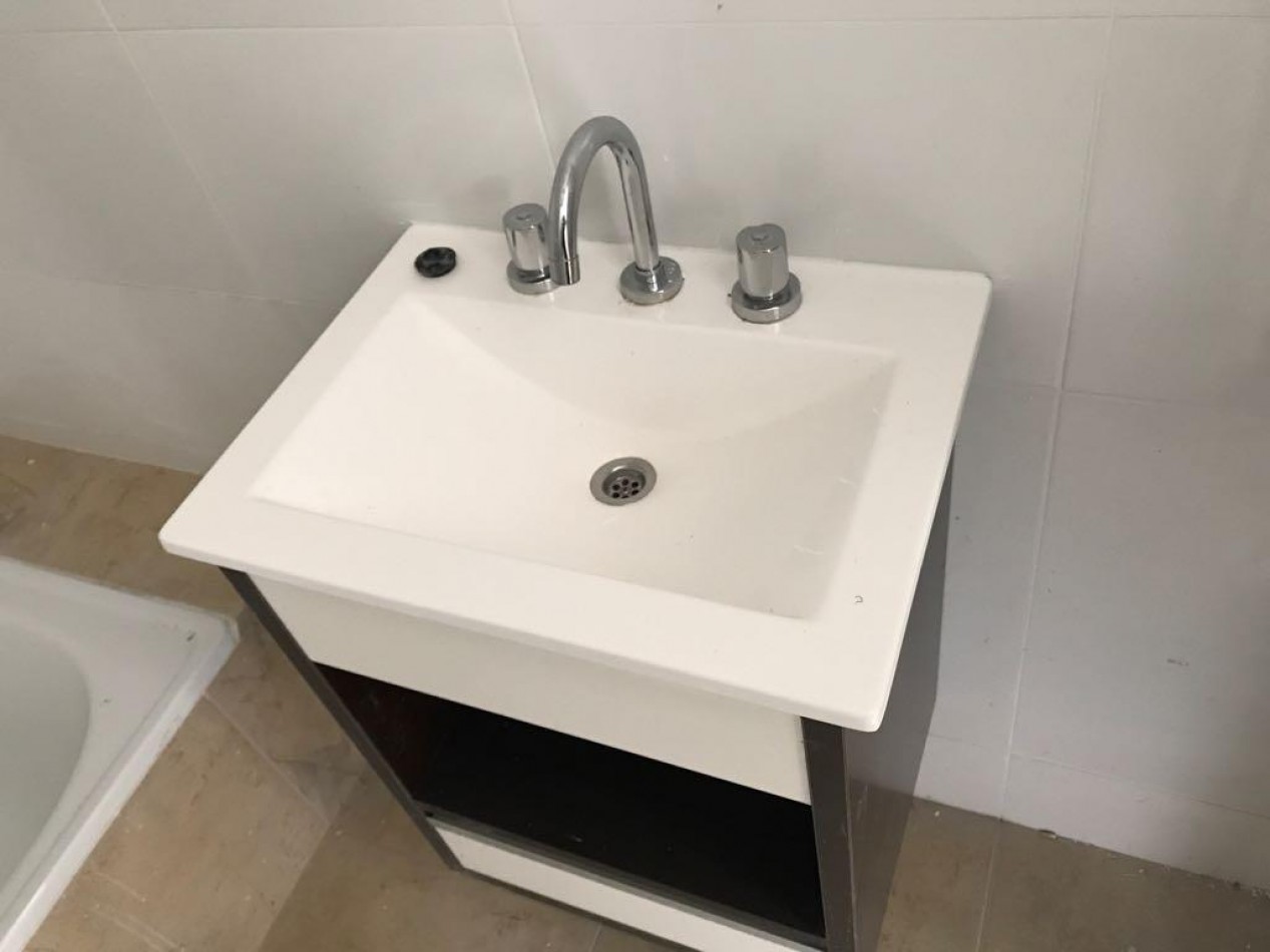 DEPARTAMENTO MONOAMBIENTO  CON BALCON ZONA HPC.