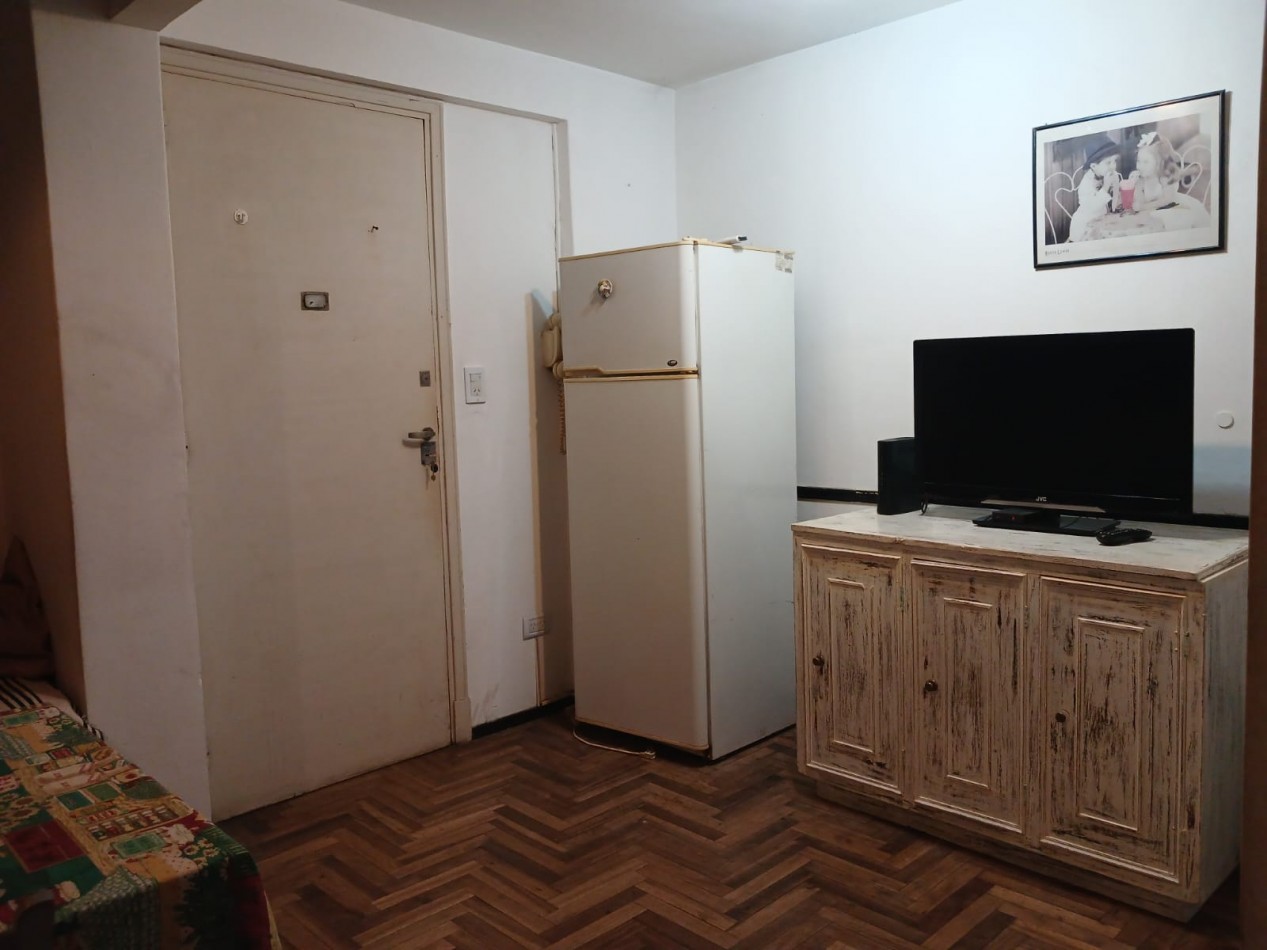 Venta Departamento 2 ambientes plaza colon