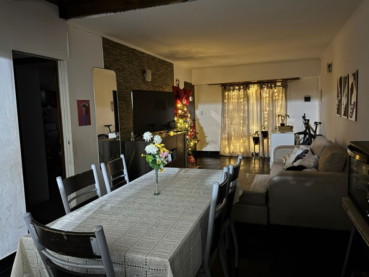 CASA 3 AMBIENTES CON PARQUE-BARRIO EL JARDIN