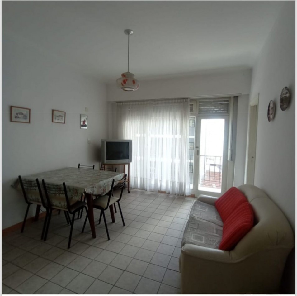 VENTA DEPARTAMENTO 2 AMBIENTES A LA CALLE CON BALCON ZONA ALDREY