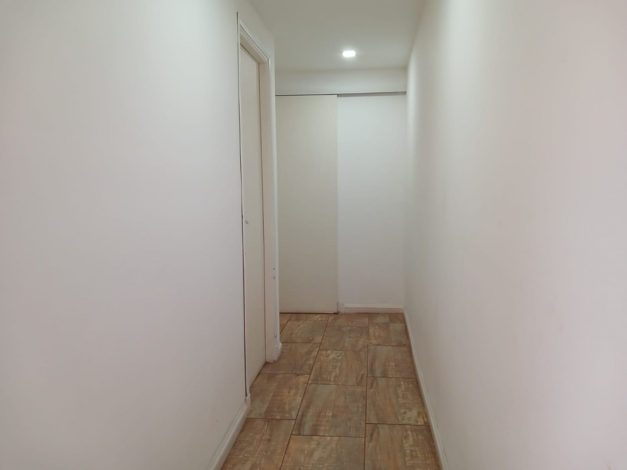 venta casa en ph, 3 ambientes independiente con entrada de auto.
