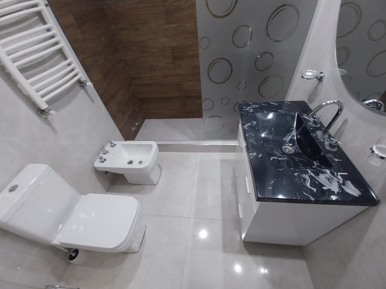 DUPLEX A ESTRENAR 4 AMBIENTES CON ENTRADA PARA AUTO, PATIO Y PARRILLA. COLINAS DE PERALTA RAMOS 