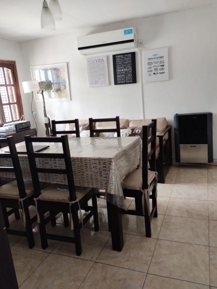 CASA 3 AMBBIENTES + DEPARTAMENTO 2 AMBIENTES 