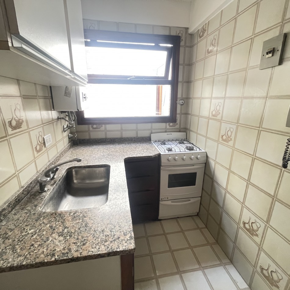 DEPARTAMENTO MONOAMBIENTE CON COCHERA PUNTA MOGOTES