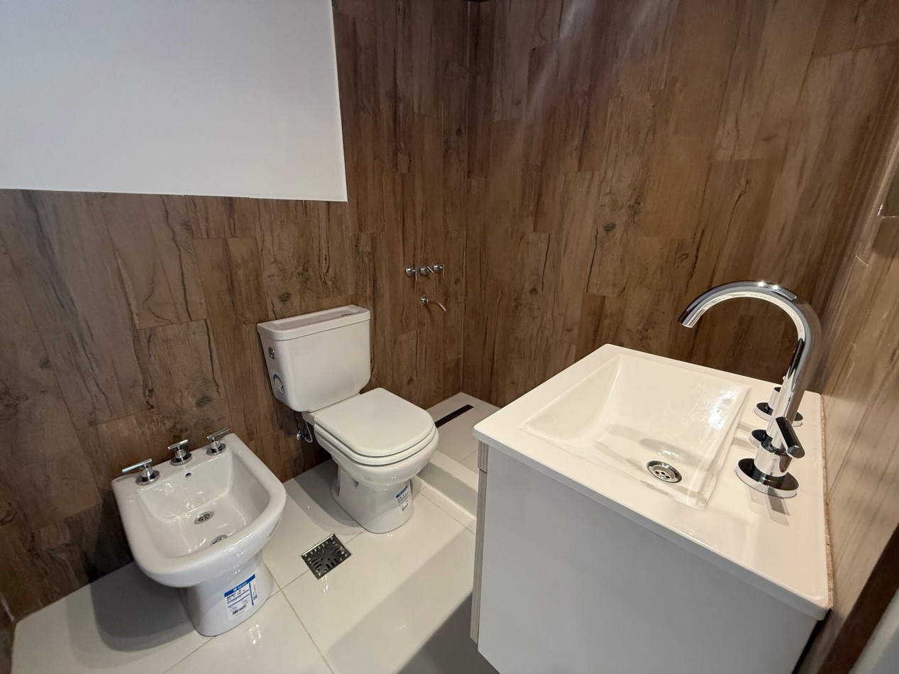 Venta Departameno 3 amb con cochera Reciclado, La Perla