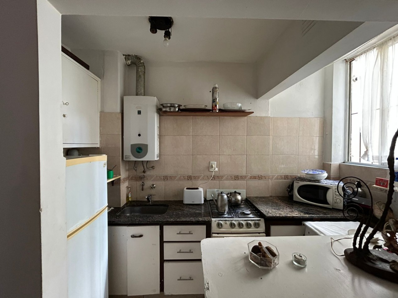 DEPARTAMENTO DOS AMBIENTES CONTRAFRENTE .LA PERLA APTO CREDITO