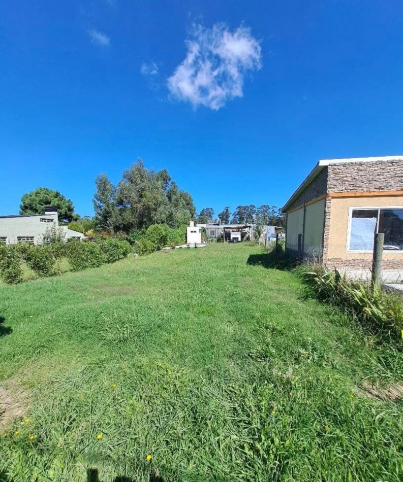 LOTE EN PLAYA  LOS LOBOS CON PILETA.