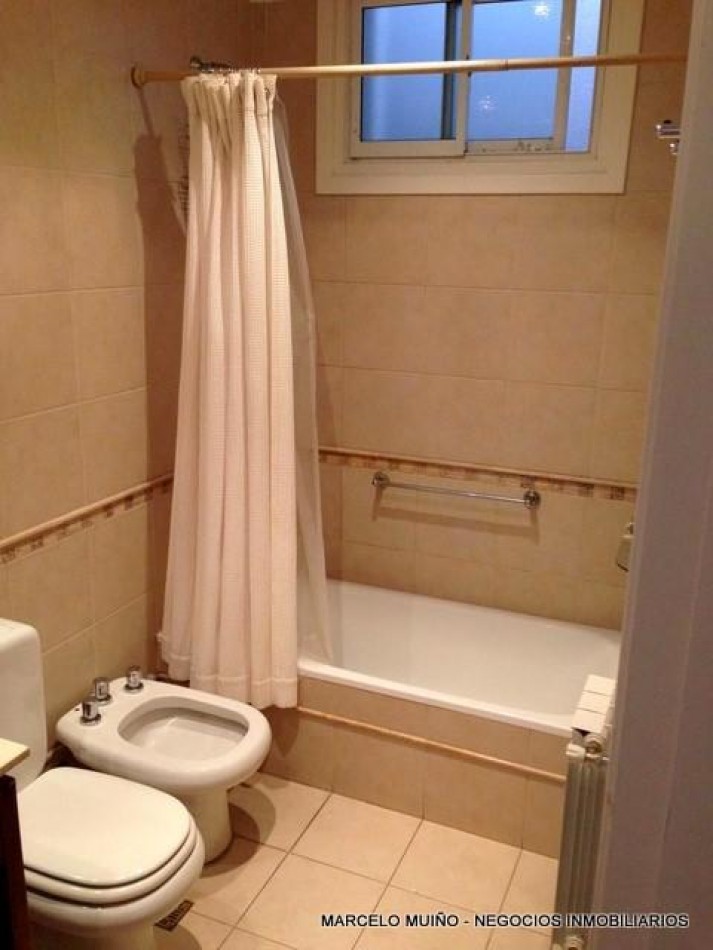 DEPARTAMENTO 3 AMBIENTES LATERAL VISTA AL MAR CON COCHERA .APTO CREDITO