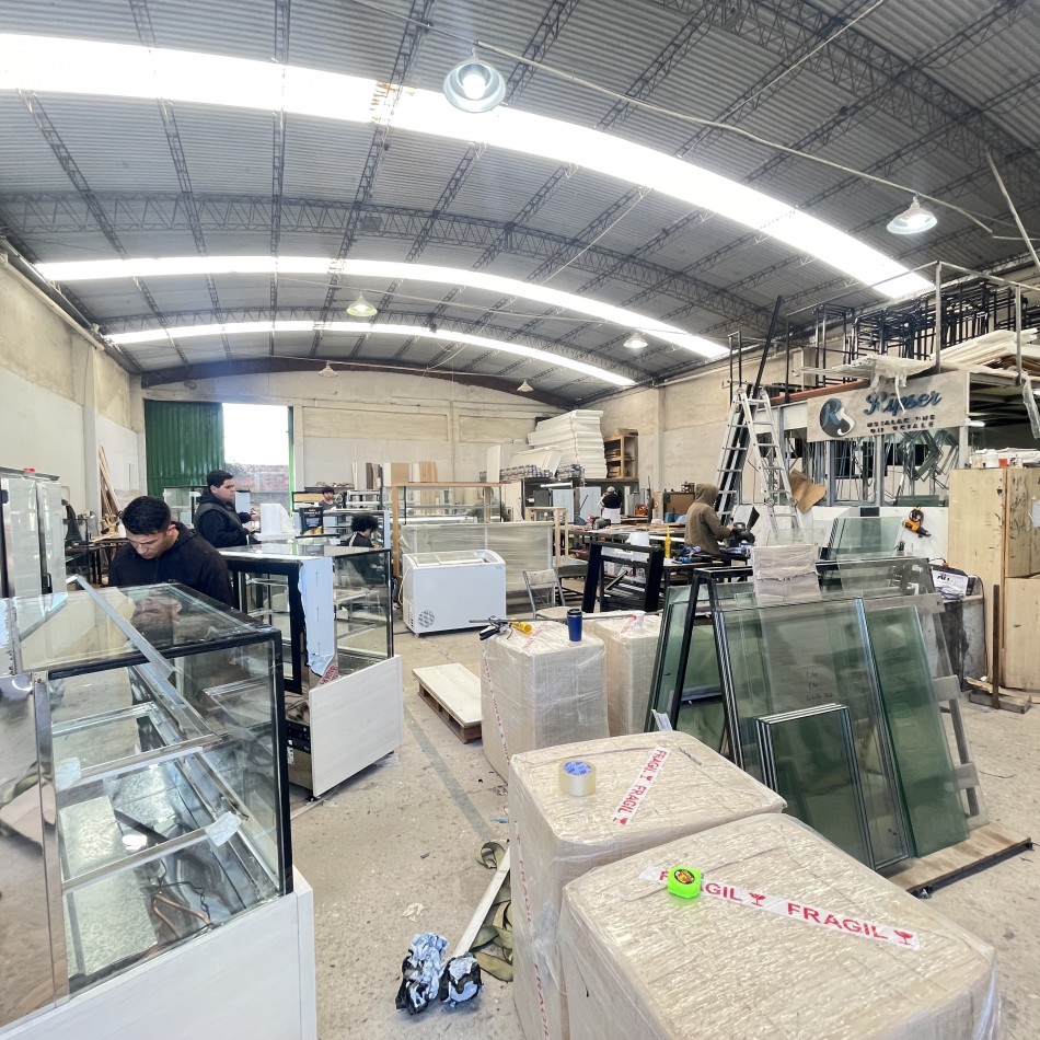 GALPON  DEPOSITO CON DEPARTAMENTO 3 AMBIENTES