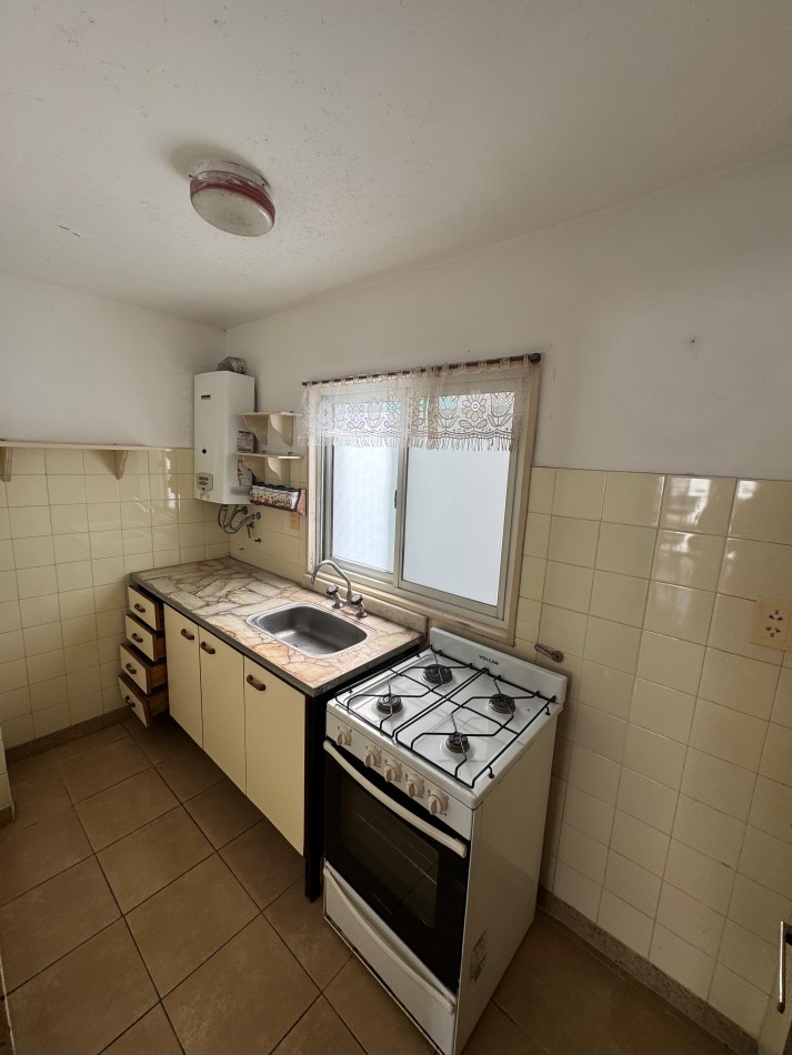 MONOAMBIENTE A LA CALLE ZONA LA PERLA APTO CREDITO.