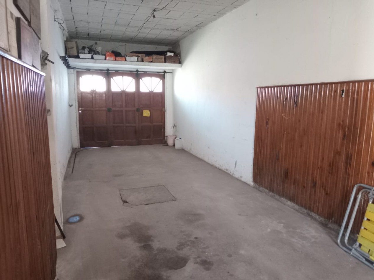 CASA 4 AMBIENTES MAS DEPARTAMENTO - LOS PINARES