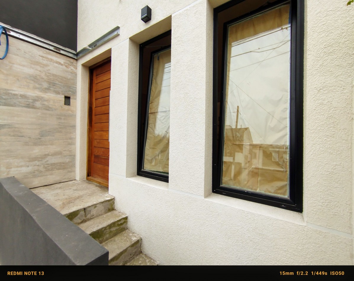 Venta en block dos ph 2 ambientes + local