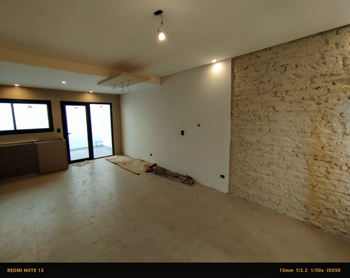 Venta en block dos ph 2 ambientes + local