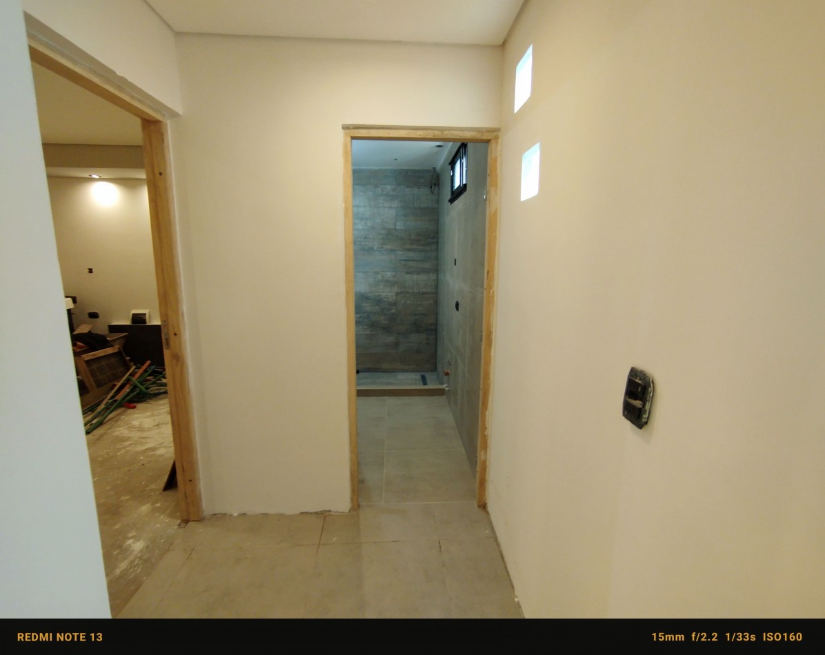 Venta en block dos ph 2 ambientes + local