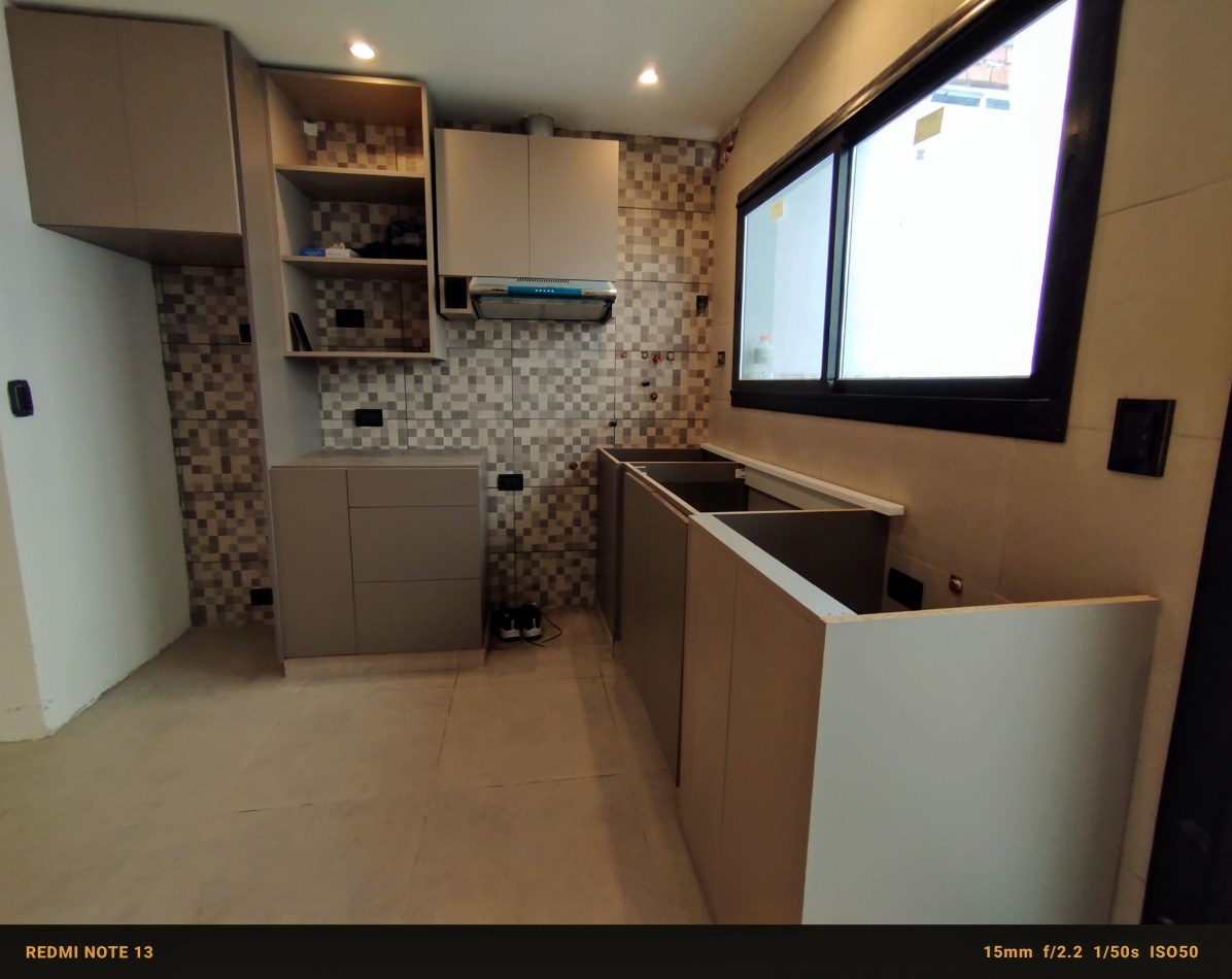 Venta en block dos ph 2 ambientes + local